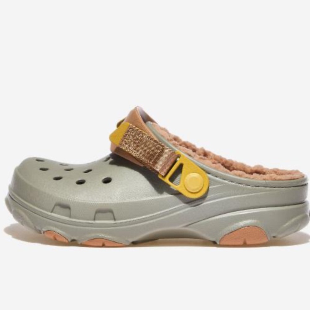 CROCS women ' Slippers in Green and Yellow